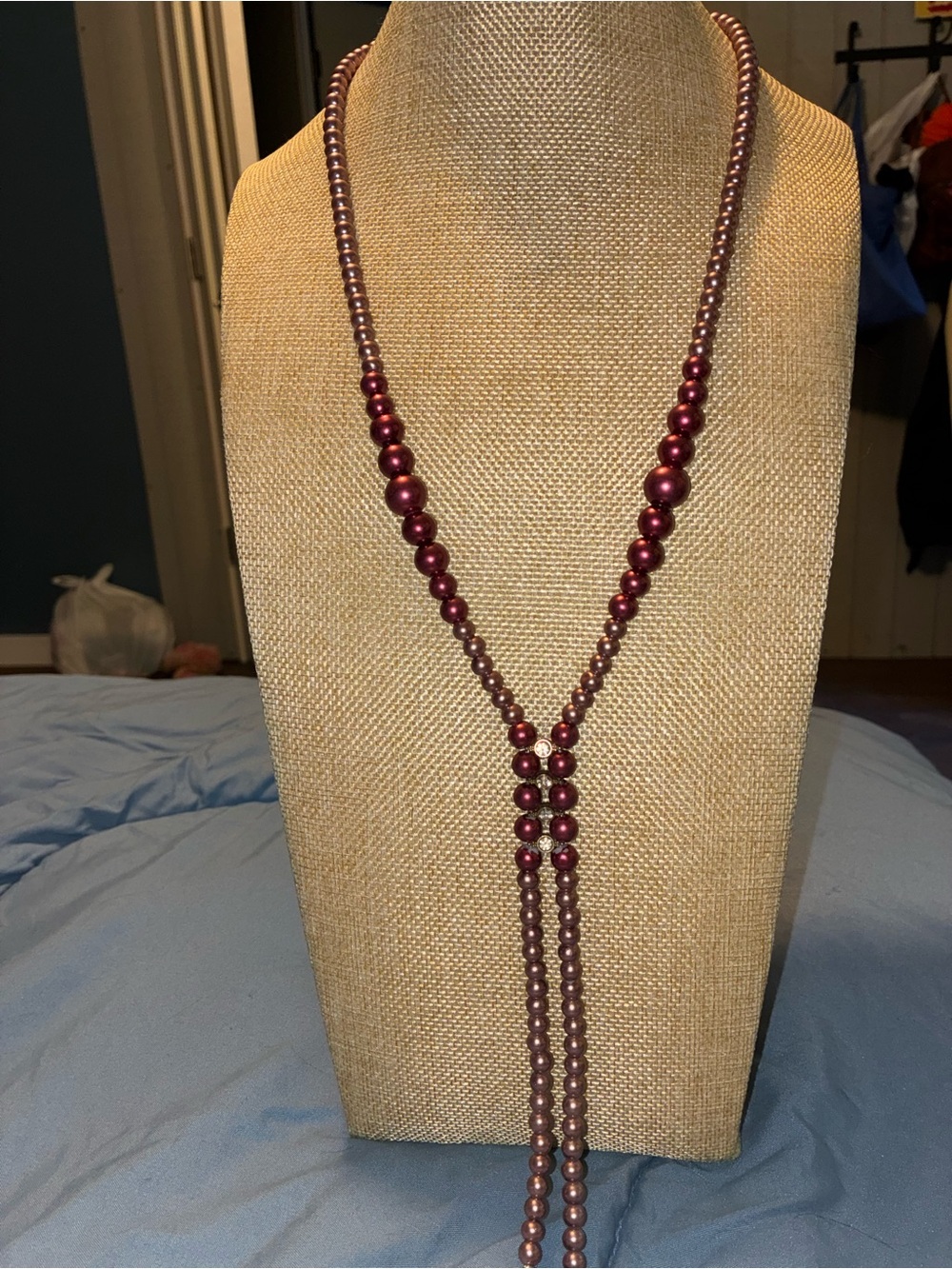 Elegant Burgundy Beaded Lariat Necklace glass